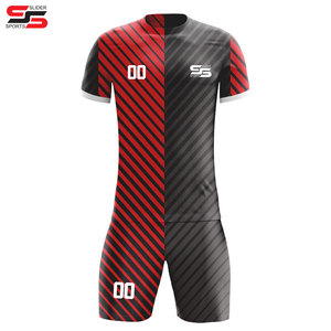 ชุดฟุตบอลฤดูร้อน ระบายอากาศได้ดี สวมใส่สบาย ผลิตจากโพลีเอสเตอร์ 100% บริการ OEM กันน้ำ น้ำหนักเบา ปรับแต่งได้ สำหรับการฝึกซ้อมฟุตบอล - Product Image 4