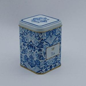 Caja de Metal Cuadrada de 0.5L Tapa Deslizante Inspirado en Azulejo Azul Blanco Patrón Decorativo Reciclable En Relieve 75x75x102mm Rectángulo - Product Image 3