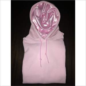 Sweat à capuche unisexe personnalisé avec cordon de serrage, imprimé patch, doublure en satin, broderie, sweat à capuche unisexe personnalisé avec doublure en satin - Product Image 5