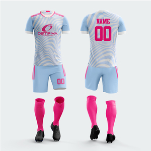 Ensemble d'uniformes de football imprimés confortables, respirants et anti-humidité, haute qualité, manches courtes, séchage rapide, nom d'équipe personnalisé sur le devant - Product Image 1