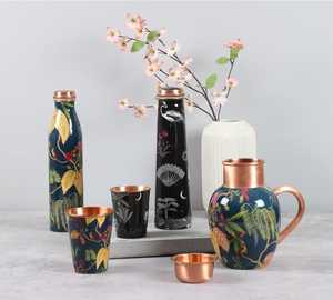 Botella de agua de cobre hecha a mano de diseñador para un estilo de vida moderno, salud física y vida ecológica - Product Image 1