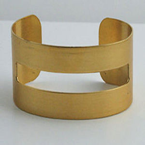 1940 californie vert Floral nouvel an marron vieilli plaqué or martelé bracelet Floral indien en laiton bracelet Artisan bijoux - Product Image 2