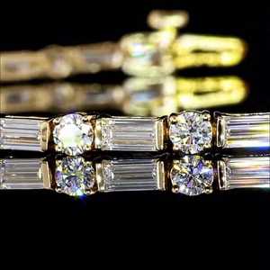 สร้อยข้อมือเพชรหรูหรา VVS Moissanite สร้อยข้อมือชุบทอง14K สร้อยข้อมือหินบาแกตต์ของขวัญเครื่องประดับอัญมณีสำหรับผู้หญิง - Product Image 4