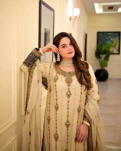 ชุดสูทปากีสถานแบบใหม่ชุดผ้าไหมหนืดปักลายและดีไซน์เนอร์ชุด dupatta ดั้งเดิมสำหรับสนามหญ้า - Product Image 5