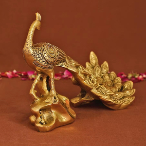 Exquisita Escultura de Pavo Real de Lujo en Metal, Figura Decorativa Hecha a Mano para Mesa de Oficina en Casa, Sala de Estar, Obra de Arte - Product Image 1