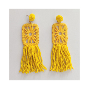 แฮนด์เมดElegant Design Raffiaรูปสี่เหลี่ยมผืนผ้าลูกปัดพู่ต่างหูยาว 11 ซม.สําหรับสาวชุดราตรีชายหาดกลางแจ้งสวมใส่ - Product Image 1