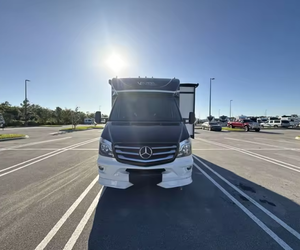 Best Offer CLEAN Used 2019 R-e-n-e-g-a-d-e R-v V-i-e-n-n-a 25VM-B-S Rv Camper Motorhomes Travel Trailer - Product Image 2