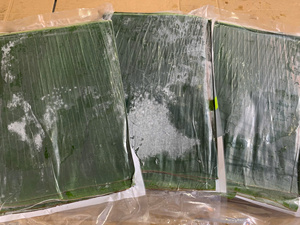 Hojas de plátano para envolver dumplings y preparar bocadillos al vapor en restaurantes asiáticos de Vietnam - Product Image 5