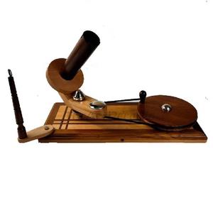 Bobinadora de hilo de madera India manual para enrollar hilo de bolas, bobinadora rápida, Kit de tejer, bobinadora de hilo a precio mayorista de India - Product Image 1