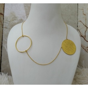 Collar Largo Minimalista con Colgante, Chapado en Oro, Diseño Geométrico de Círculos, Joyería para Mujer, Ideal para Fiestas - Product Image 4