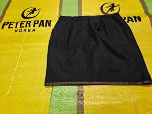 Vêtements d'occasion : Jupe d'hiver pour femmes - Product Image 5