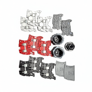 Kit de borniers solaires Soladeck 01613 - 3 borniers noirs et 3 borniers rouges de 8 mm - Product Image 2