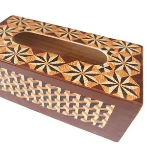Cubierta para Caja de Pañuelos de Papel con Diseño de Concha Dorada, Soporte para Pañuelos de Papel con Diseño de Cubo de Nácar para Hoteles y Restaurantes, Decoración de Mesa - Product Image 1