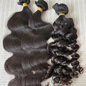 Cheveux humains indiens 100% naturels, bruts et vierges, à cuticules alignées, style personnalisé, longue ondulation, double trame machine, trame plate - Product Image 5