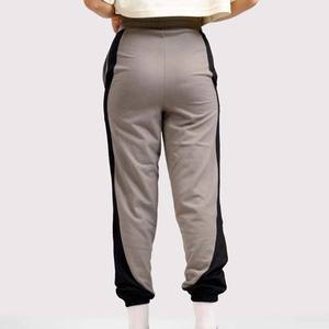 Pantalon de survêtement pour femme, coupe droite, taille mi-haute, avec logo brodé, panneau latéral élastique, écologique, séchage rapide, respirant - Product Image 2