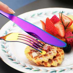 Ensemble de couverts de luxe à effet arc-en-ciel offrant une brillance multicolore lisse, conçu pour rehausser l'apparence des repas avec un style moderne et coloré. - Product Image 1