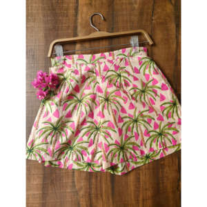 Shorts Casuales de Cintura Alta para Mujer Tropical Tango con Estampado Floral, Mezcla Transpirable de Poliéster y Spandex - Product Image 1