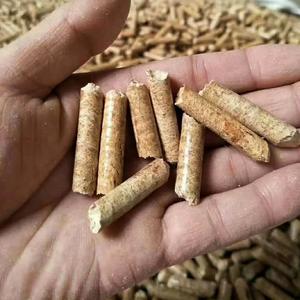 Granulés de bois de pin 100% pur de haute qualité, briquettes 6mm/8mm, sacs en plastique de 15kg pour système de chauffage à prix de gros - Product Image 6