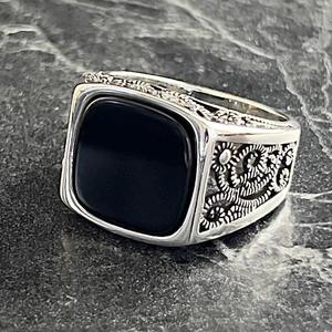 Anillo de Ónix Negro Cuadrado Vintage para Hombre, Hecho a Mano en Turquía, Plata de Ley 925, Estilo Floral, Gema con Corte Especial, Regalo de Joyería - Product Image 3