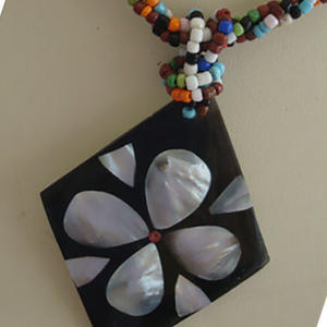 เครื่องประดับเปลือกหอย สร้อยคอโมเสคเปลือกหอยมุกสีขาว ลวดลายลูกปัด เหมาะสำหรับเป็นของขวัญ - Product Image 2