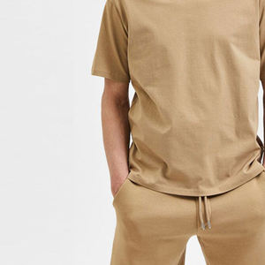 Ensemble de survêtement 2 pièces pour homme : T-shirt à manches courtes et short décontracté, léger et respirant, idéal pour l'été – Vente en gros - Product Image 3