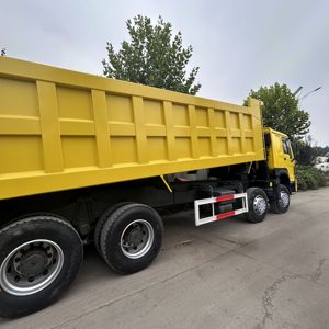 Camión Volquete Usado Euro 6 de 8x6 para Trabajo Pesado |   Sistema Hidráulico de Elevación Frontal - Product Image 4