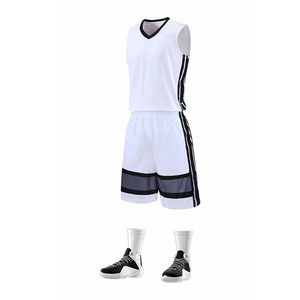 Couleur blanche 2024 Design élégant prix de gros uniforme de basket-ball votre propre conception uniforme de basket-ball le plus exigeant pour les hommes - Product Image 2