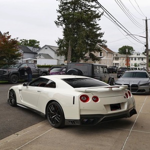Nissan Skyline GT-R 2017 Premium, un best-seller - Product Image 2