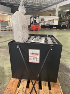 Futura Batterie-Batería recargable de 48V y 500Ah para carretilla elevadora eléctrica 8FBET15, ingeniería italiana de primera calidad - Product Image 2