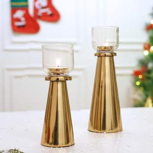 Grand chandelier sur pied, candélabre autoportant, design classique, porte-bougie élégant, présentoir à bougies plaqué or - Product Image 2