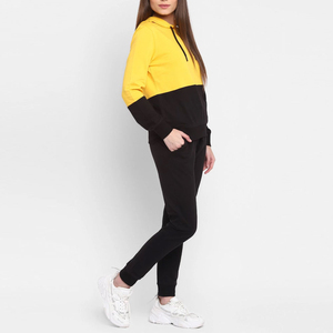 Premium Quality Two-Piece <b>Gym</b> <b>Tracksuit</b> Lightweight Eco-Friendly Custom Printed 100% Polyester <b>Gym</b> Training <b>Tracksuit</b> for Women - Product Image 3