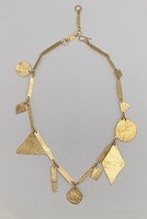 2025 Collier pendentif coeur en fer plaqué or à la mode Collier plaqué or pour femme
