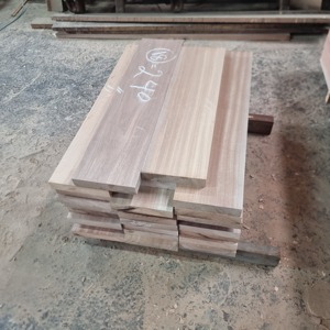 Cabeceras de punto de venta de madera personalizadas con marca - Product Image 2