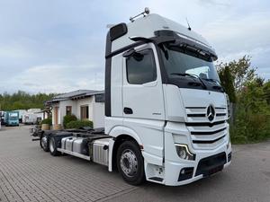 Camion à benne basculante Mercedes-Benz Actros 2551 6x2 31-40T Diesel à transmission automatique Euro6, conduite à gauche, puissance 375 kW (510 ch) - Product Image 3