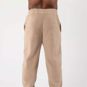 Fabrication sur mesure OEM de jogging d'hiver à demi-fermeture éclair Sherpa pantalon baggy ensemble pantalon en polaire Joggers pour hommes - Product Image 2