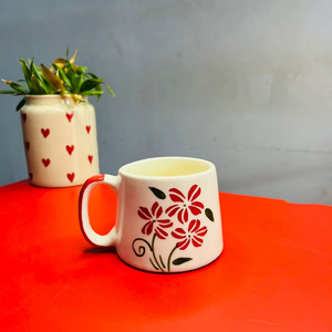 Tasse en céramique 300 ml Tasse à café faite à la main pour filles et femmes Cadeau sans danger pour le micro-ondes pour l'anniversaire de la Saint-Valentin - Product Image 1