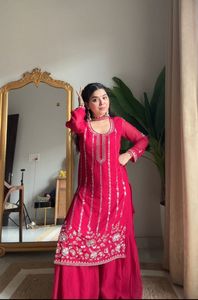 Traje elegante de diseñador Palazzo con bordado elegante y cuentas, perfecto traje festivo y de fiesta para mujer - Product Image 2