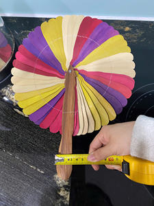 Abanico de bambú hecho a mano de Vietnam hecho de hojas de palma y cáscara de coco para uso doméstico y en eventos Elegante abanico de mano - Product Image 6