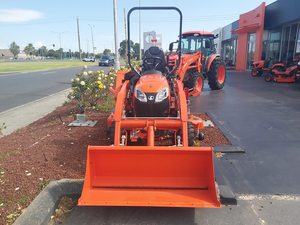 Mini Retroexcavadora Kubota BX23S con Plataforma de Corte, Tractor Kubota BX23S, Tractor Utilitario Subcompacto - Product Image 2