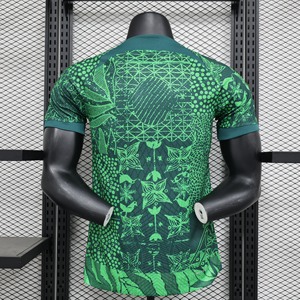 2025 Sublimation personnalisée Angleterre Accueil/Extérieur Pré-Match Uniforme Slim Respirant Fit Polyester/Coton Séchage rapide Football léger - Product Image 6