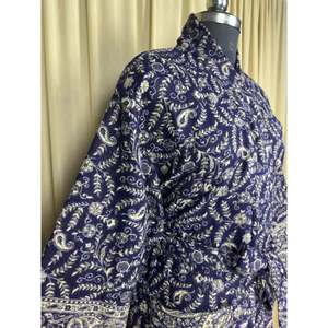 Cárdigan Azul Paisley Cálido y Acogedor para Invierno, Estilo Romántico, para Mujer, Mezcla de Lana de Yak, Tipo Kimono, con Bolsillos Originales, Tejido ODM - Product Image 5