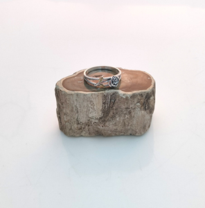 Bagues en argent 925 minimalistes à la mode pour femmes et filles Dainty Sterling Bezel Setting Flower Jewelry - Product Image 3