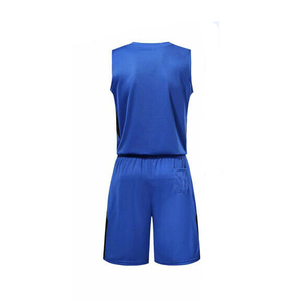 Vêtements de sport pour hommes fabriqués au Pakistan, uniforme de basket-ball personnalisé, uniforme de basket-ball uni à bas prix - Product Image 3