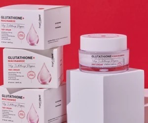 Brightening and Anti-Aging <b>Cream</b> with 700mg <b>Glutathione</b> and Niacinamide,Dermatologist,Tested 1EA /50ml - Product Image 3