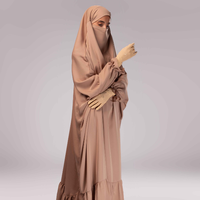 Dernière Tendance OEM Modeste Nida Tissu Polyester Premium Respirant Une Pièce Longueur Ras du Sol Grande Taille Hijab à Enfiler Printemps Automne