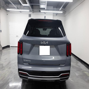 Kia Sorento d'occasion 2023, pack technologique SX, SUV 4 portes, moteur 2.5L I4 DGI turbocompressé DOHC - Product Image 3