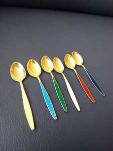 Cuillère de mariage en acier inoxydable à poignée multicolore faite à la main de l'Inde idéale pour les ustensiles de cuisine d'hôtel ensemble de cuillères de fête - Product Image 2