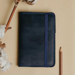 Étui pour carnet A5 en cuir véritable lisse, résistant aux odeurs, robuste et confortable, rechargeable, pour usage professionnel - Product Image 3