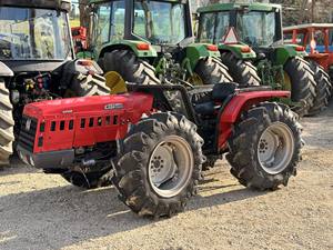 Tractor compacto 4x4 usado, tractor agrícola italiano, tractor agrícola articulado - Product Image 4