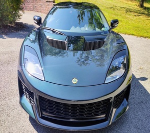 Lotus Evora GT 2021, Bajo Kilometraje, Caja de Cambios Automática, Volante a la Izquierda, Neumáticos R20, Estado Oscuro - Product Image 1